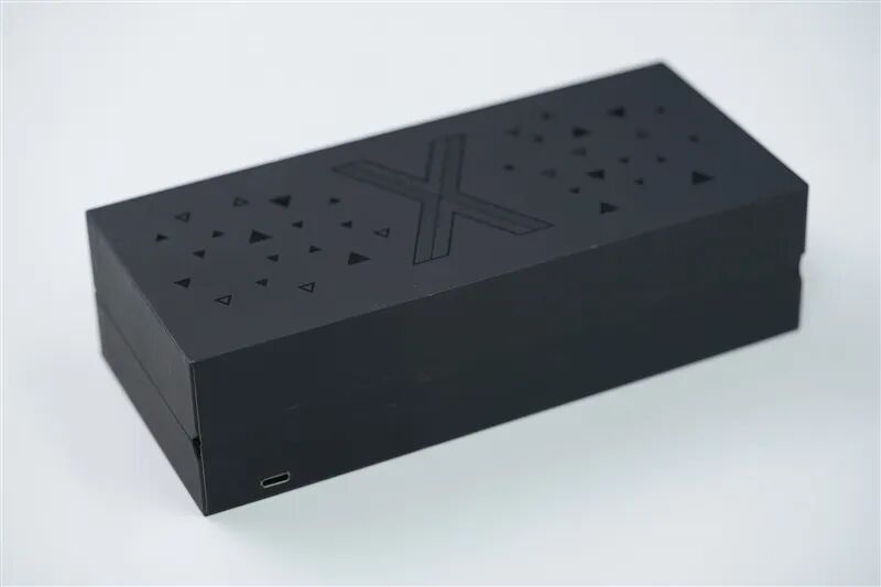 超神十年终极进化！微星MEG X870E GODLIKE X EDITION主板评测：AMD最强音 没有之一