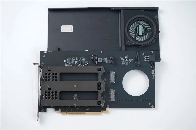 超神十年终极进化！微星MEG X870E GODLIKE X EDITION主板评测：AMD最强音 没有之一