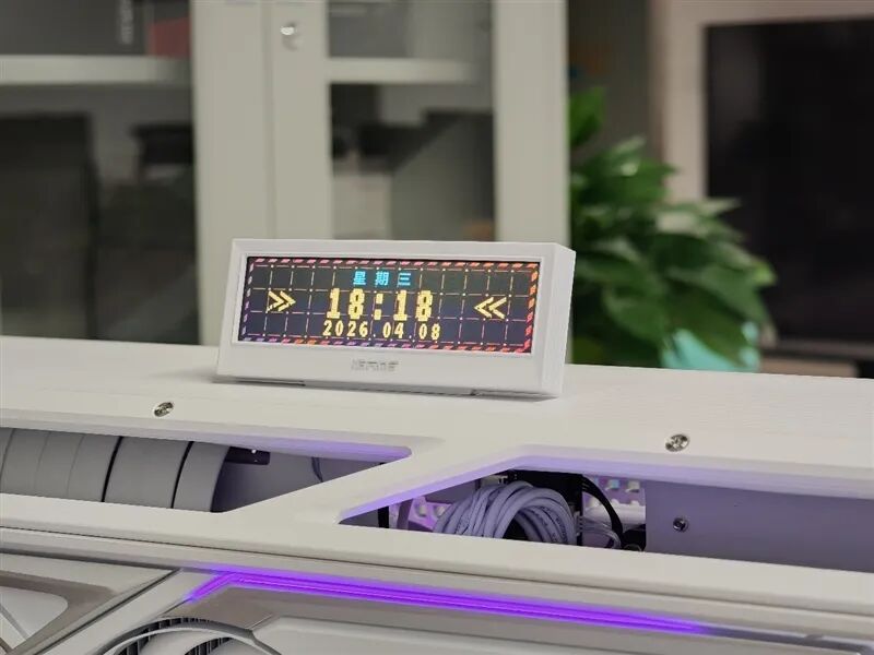满血塞进RTX 5080与锐龙9 9950X3D!七彩虹iGame LAB Vulcan Armor火神战甲定制主机评测:地表最强ITX主机