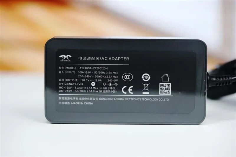 语音开机+环域智控生态！七彩虹iGame M15 Origo 高帧旗舰游戏本评测：旗舰配置与智慧体验兼得