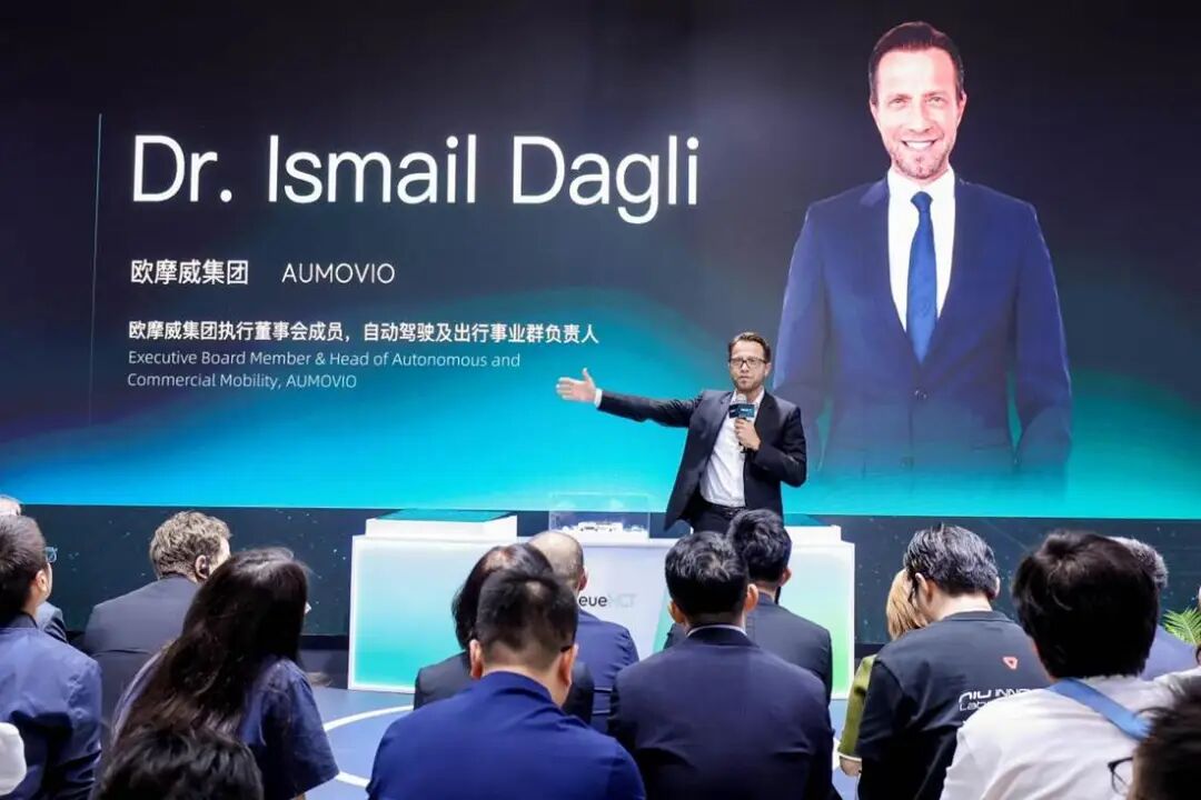 欧摩威集团执行董事会成员、自动驾驶及出行事业群负责人Dr. Ismail Dagli