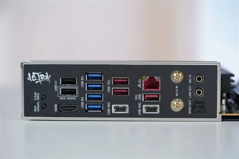 2000元以内没有敌手！iGame X870E ULTRA-S V14评测